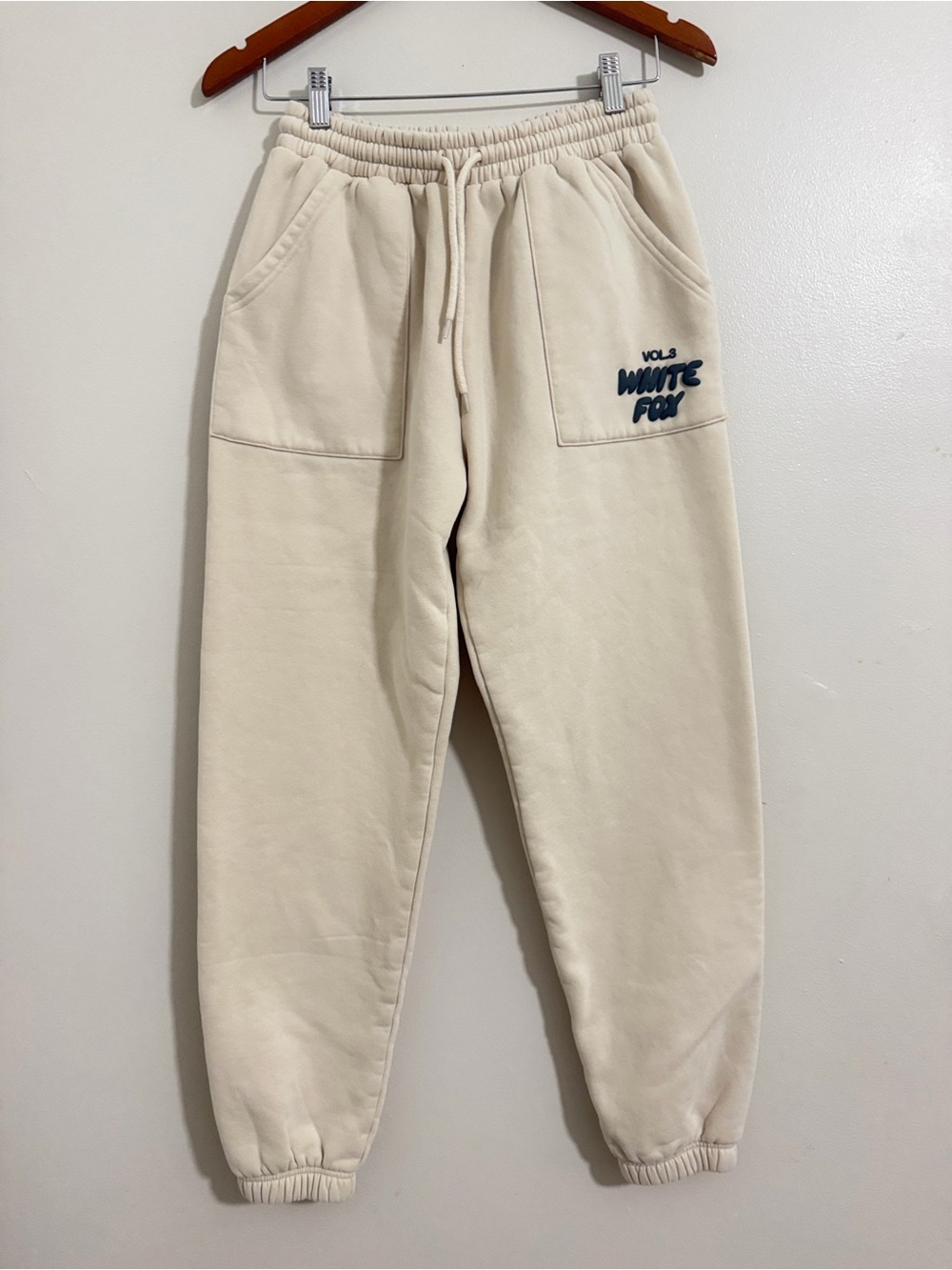 White Fox Sweatpants Athleisure Womens Beige Fleece Tapered Fit Stretch Vol 3 S